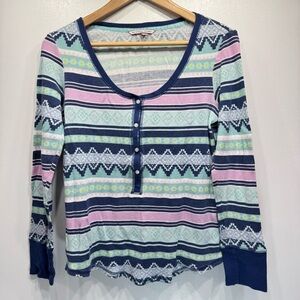 Victoria’s Secret Long Sleeve Thermal Waffle Henley Top Size Medium